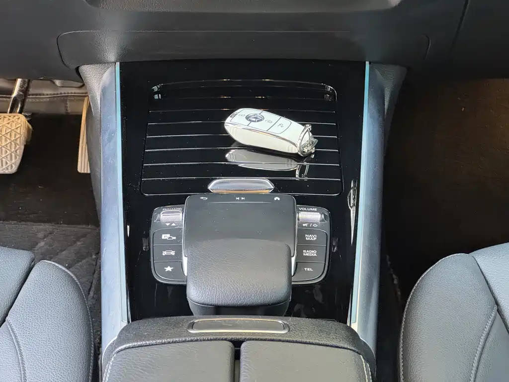 Mercedes-Benz GLA 2023 — фото 12