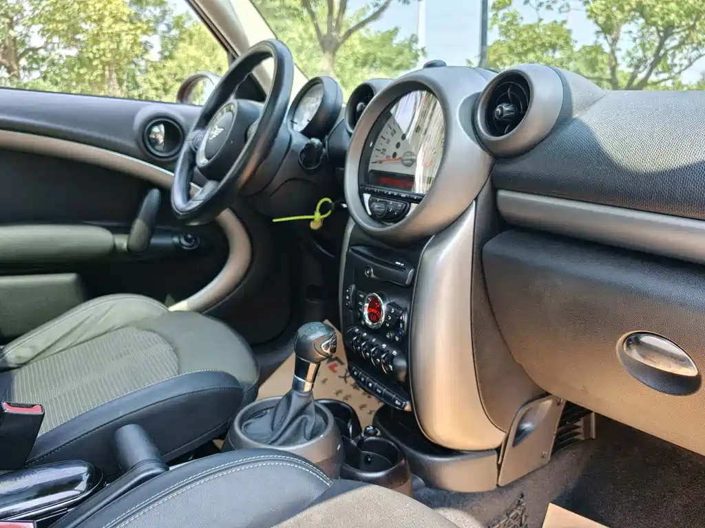 MINI Countryman 2014 — фото 13