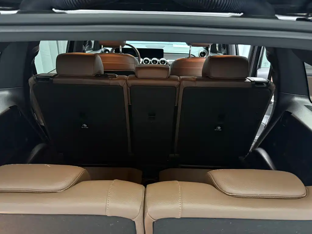Mercedes-Benz GLB 2021 — фото 19