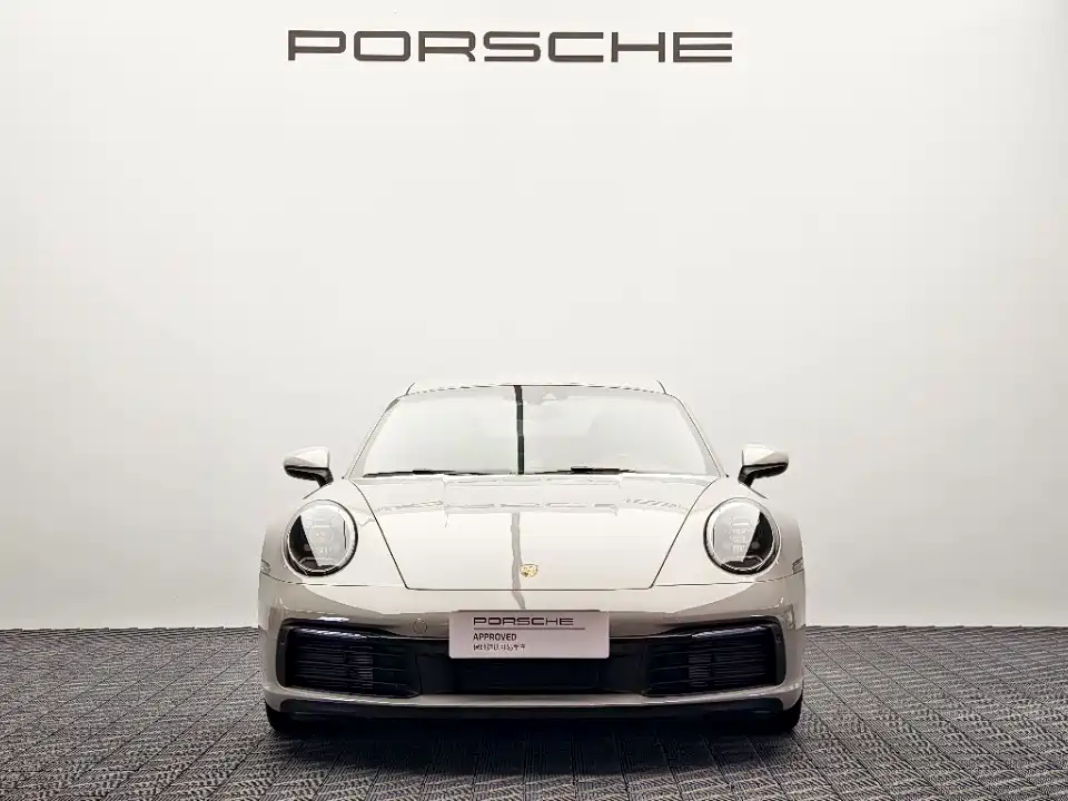 Porsche 911 2024 — фото 2