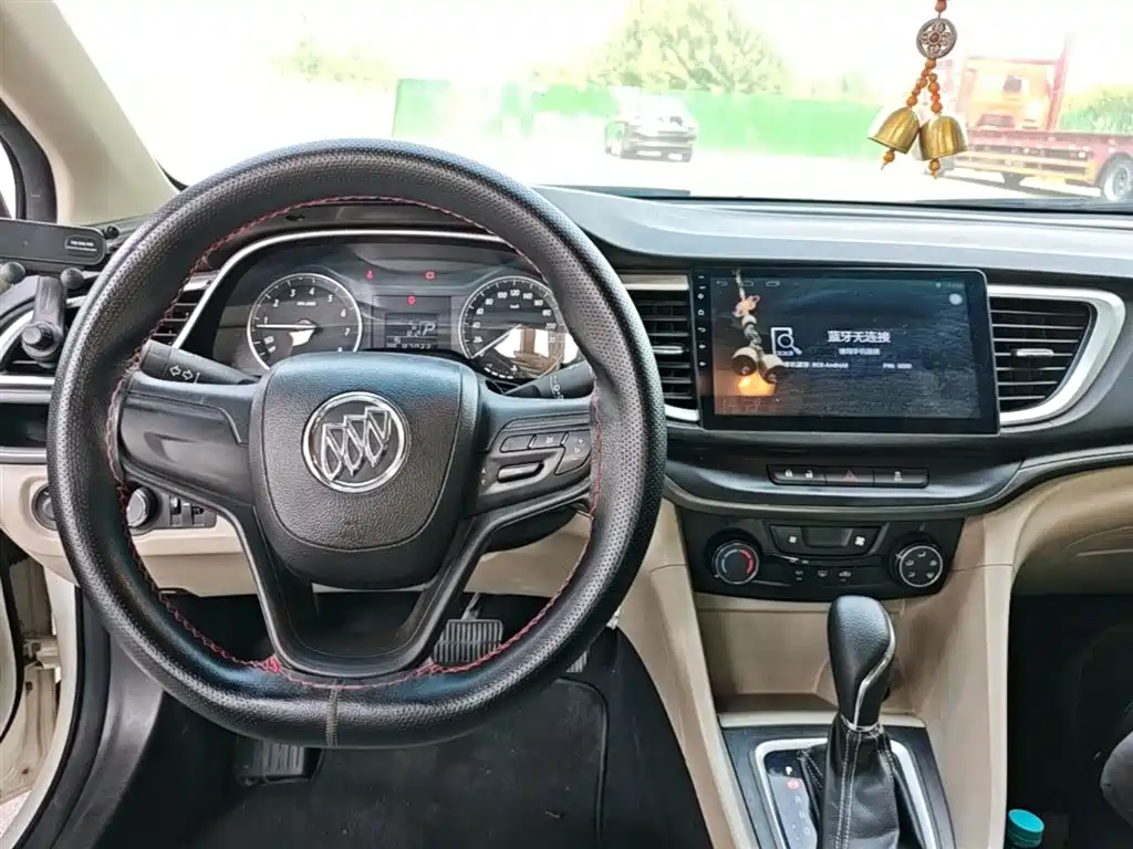 Buick Excelle 2017 — фото 10