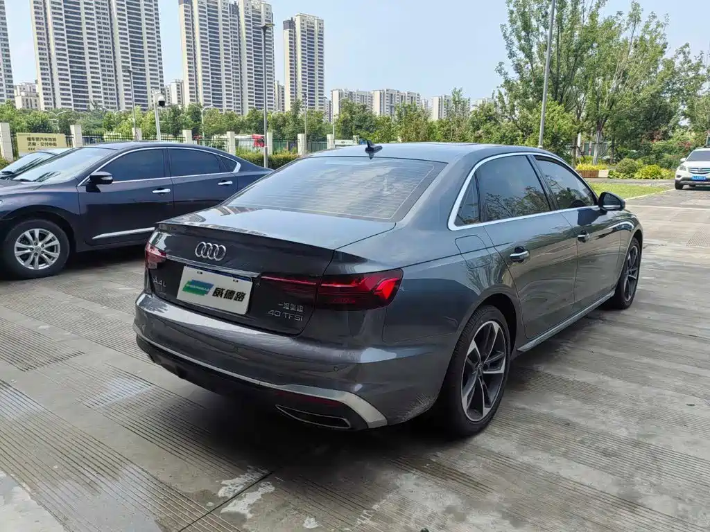 Audi A4L 2024