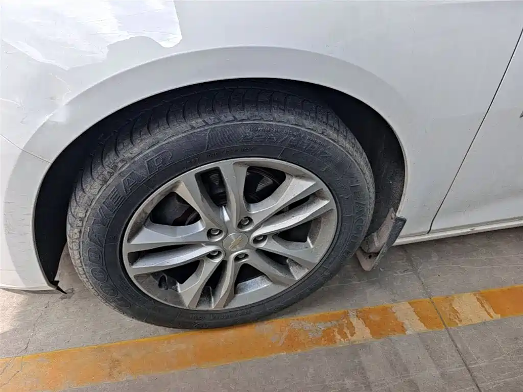 Chevrolet Malibu XL 2018 — фото 23