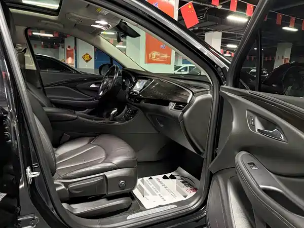 Buick Envision Plus 2020