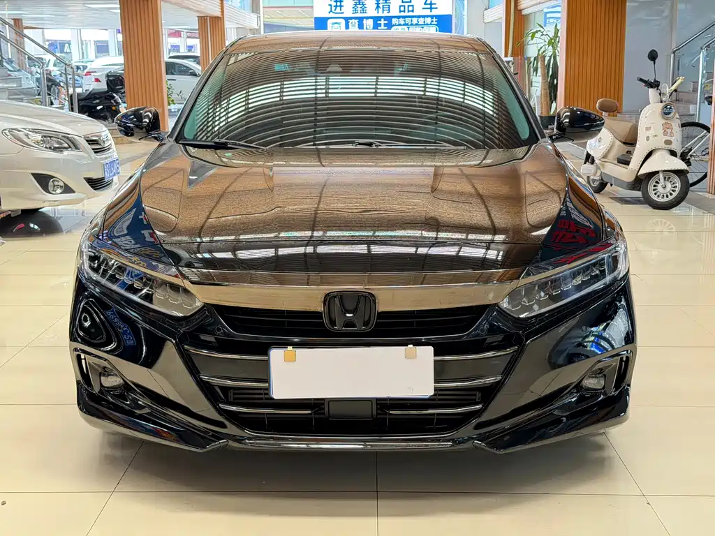 Honda Accord 2023 — фото 2