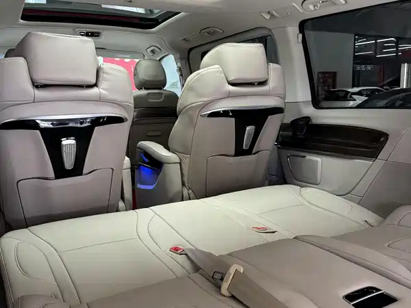 Mercedes-Benz V-Class 2022