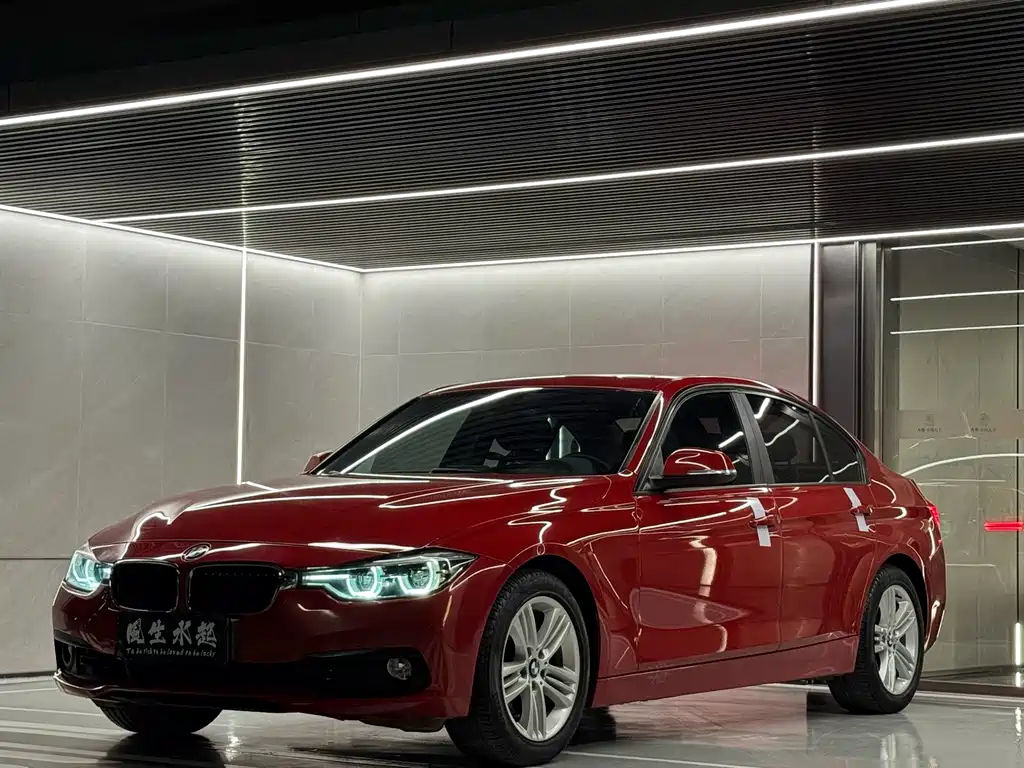 BMW 3 Series 2016 — фото 1
