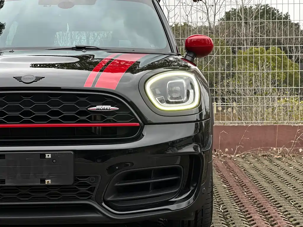 MINI JCW Countryman 2022 — фото 29