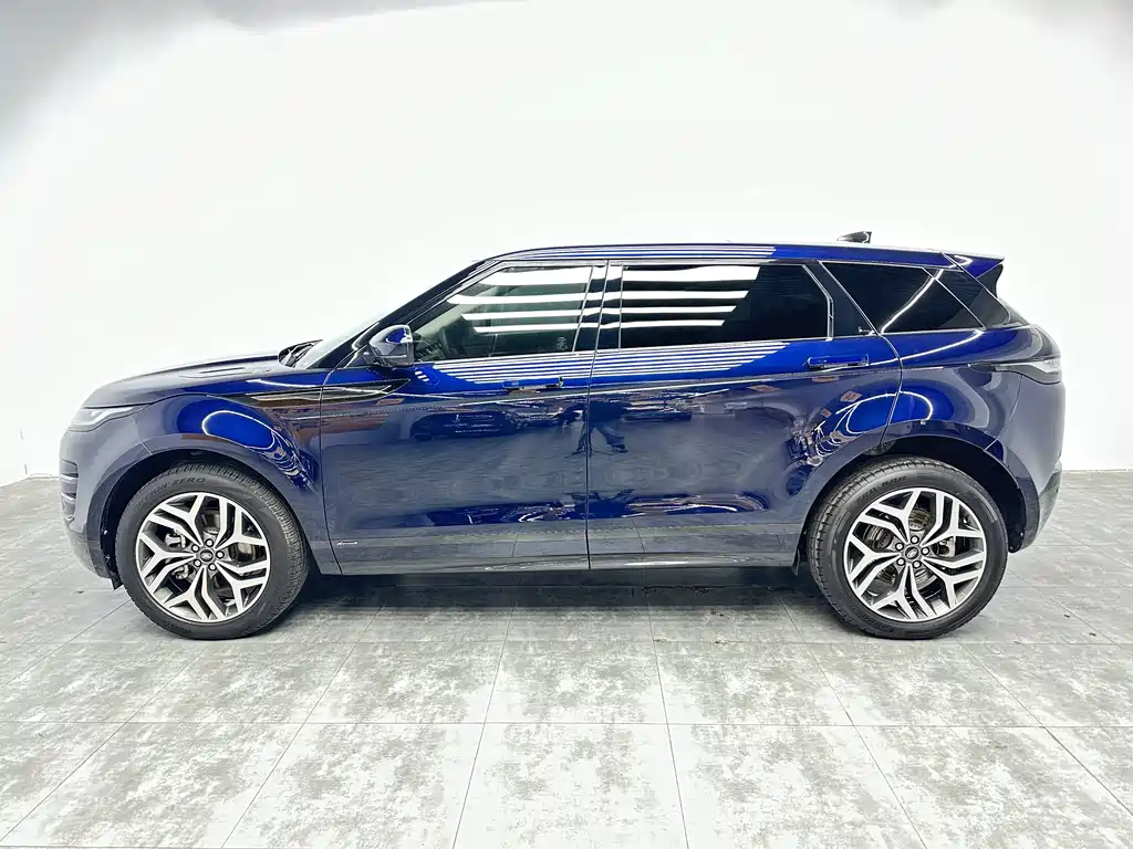 Land Rover Evoque 2022 — фото 8