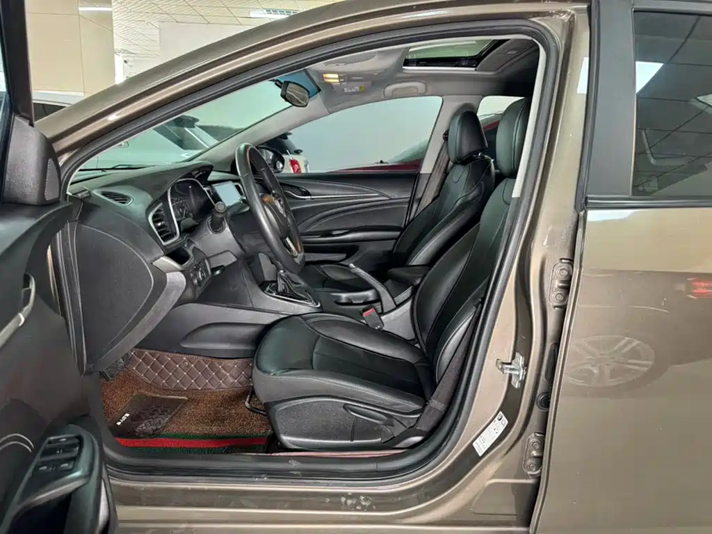 Buick Excelle 2016 — фото 20