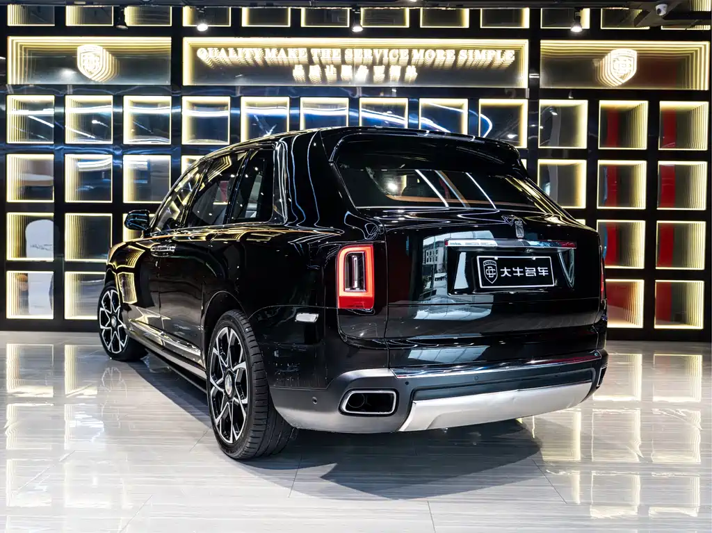 Rolls-Royce Cullinan 2020 — фото 4