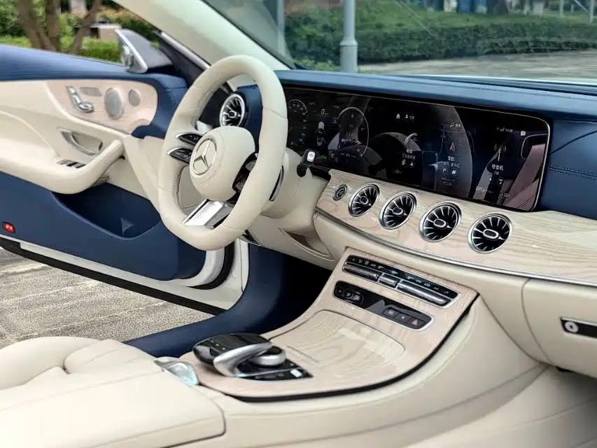 Mercedes-Benz E-Class 2021 — фото 10