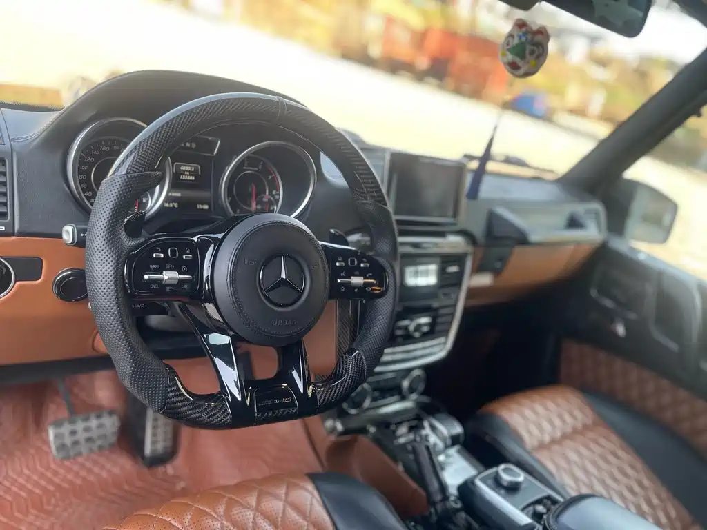 Mercedes-Benz G-Class AMG 2017 — фото 11