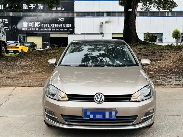 Volkswagen Golf 2016