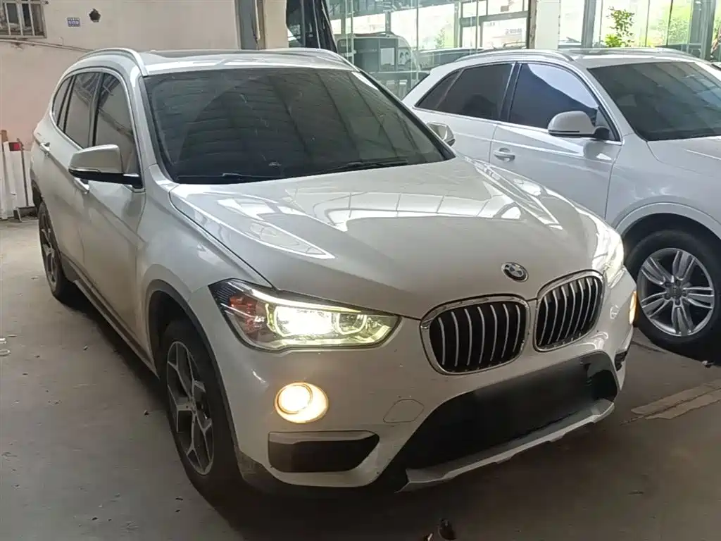 BMW X1 2019 — фото 4