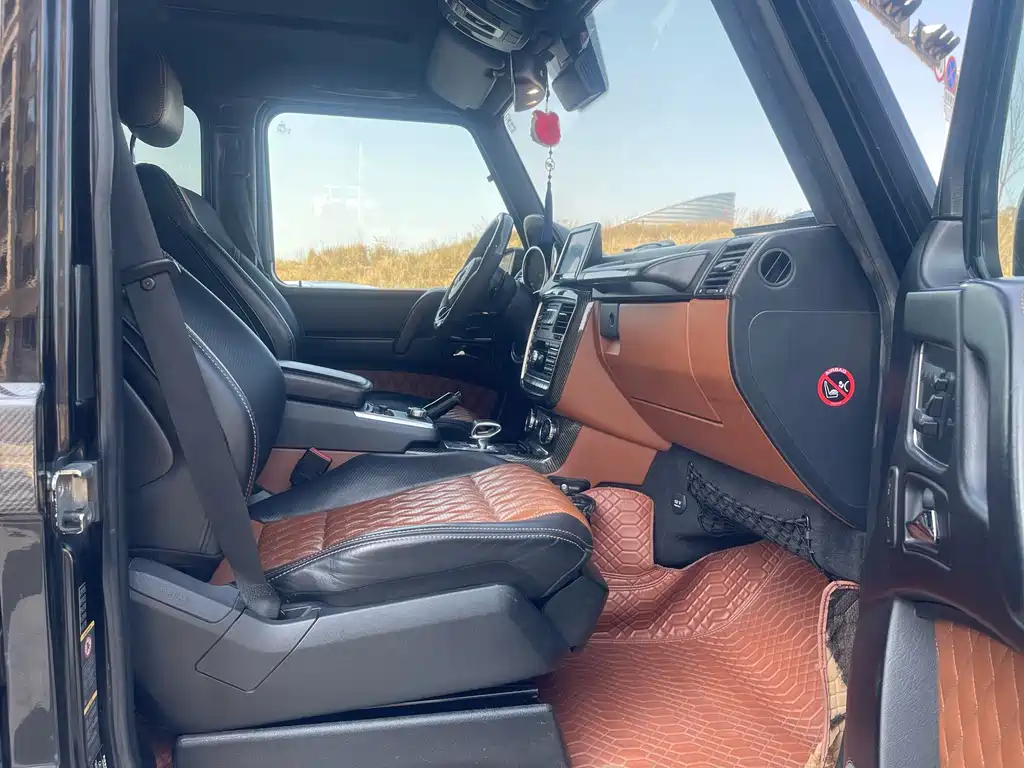 Mercedes-Benz G-Class AMG 2017 — фото 16