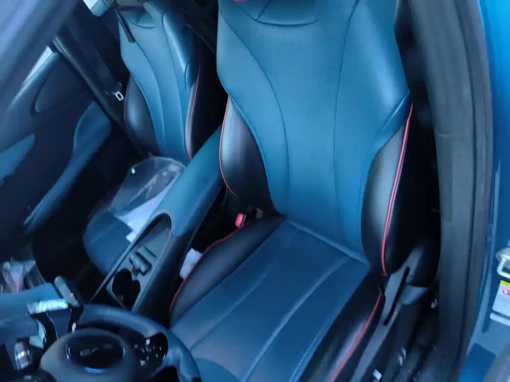 BYD Dolphin 2022 — фото 12