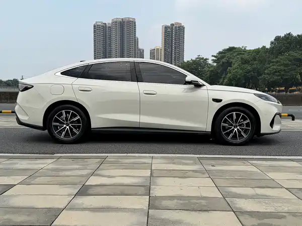 BYD Seal 06 2025