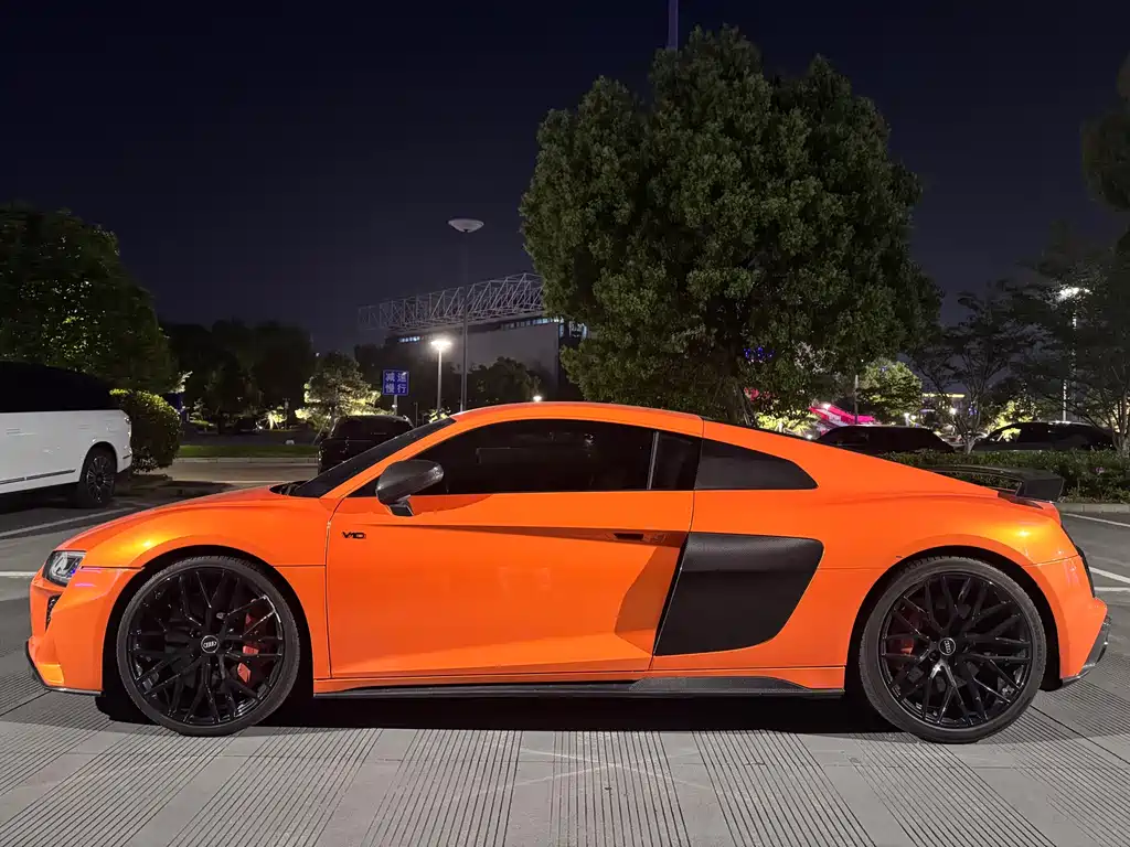 Audi R8 2018 — фото 3