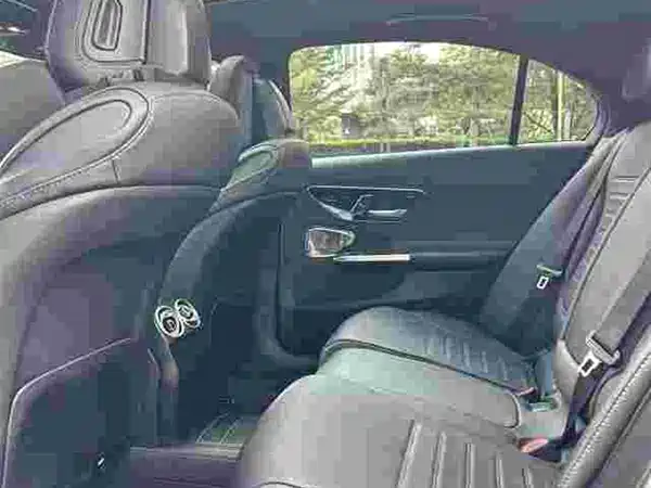 Mercedes-Benz C-Class 2023