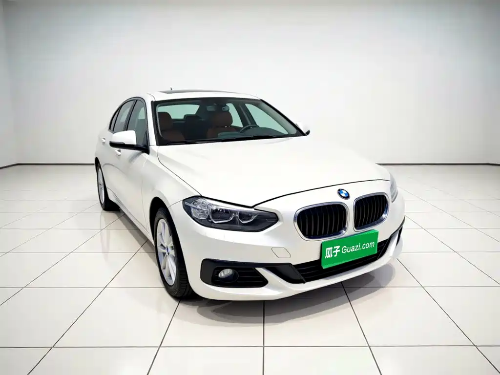 BMW 1 Series 2019
