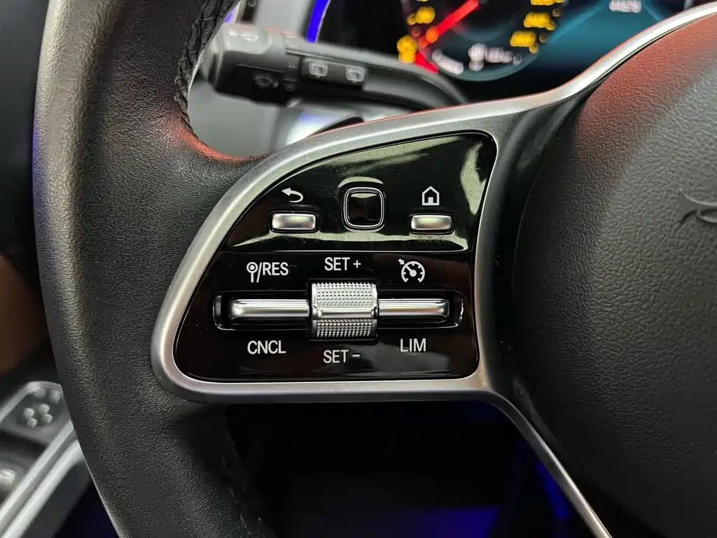 Mercedes-Benz GLB 2022 — фото 20