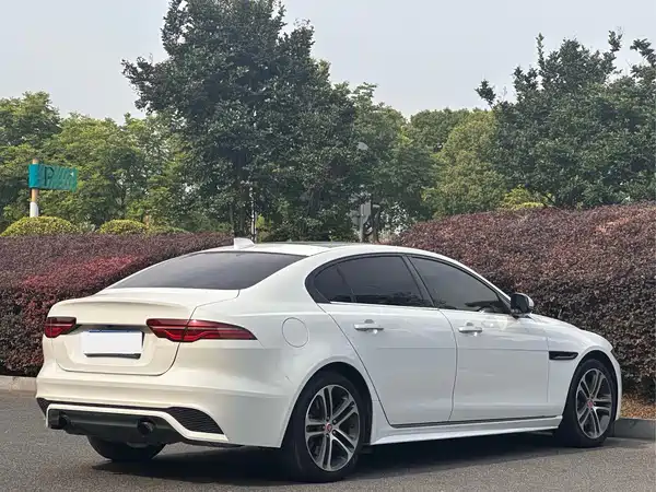 Jaguar XEL 2020