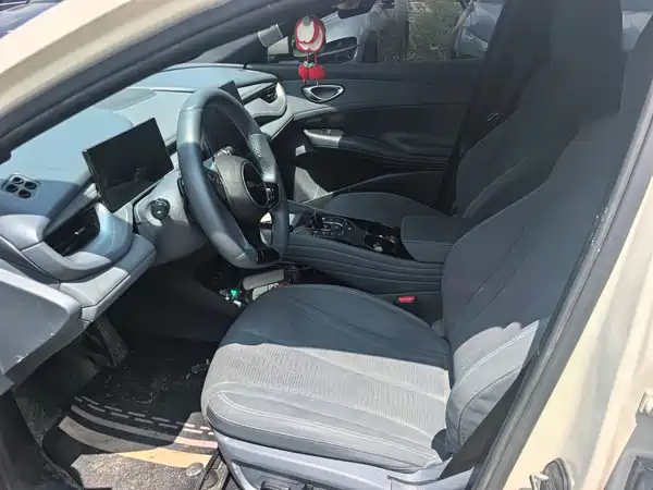 BYD Seal 06GT 2025