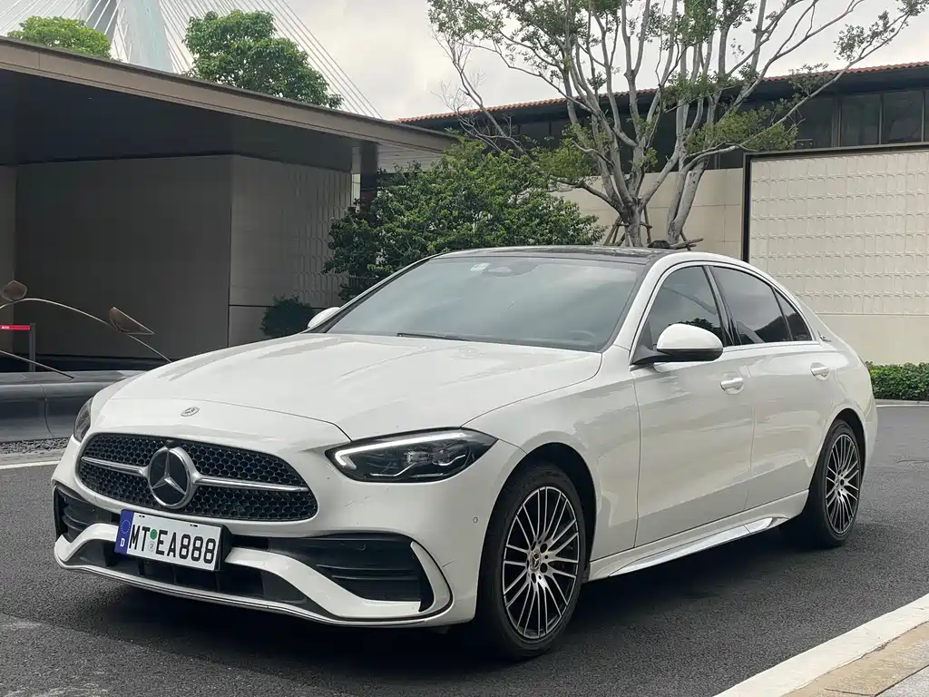 Mercedes-Benz C-Class 2022 — фото 1