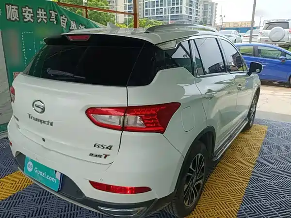 GAC Trumpchi GS4 2018
