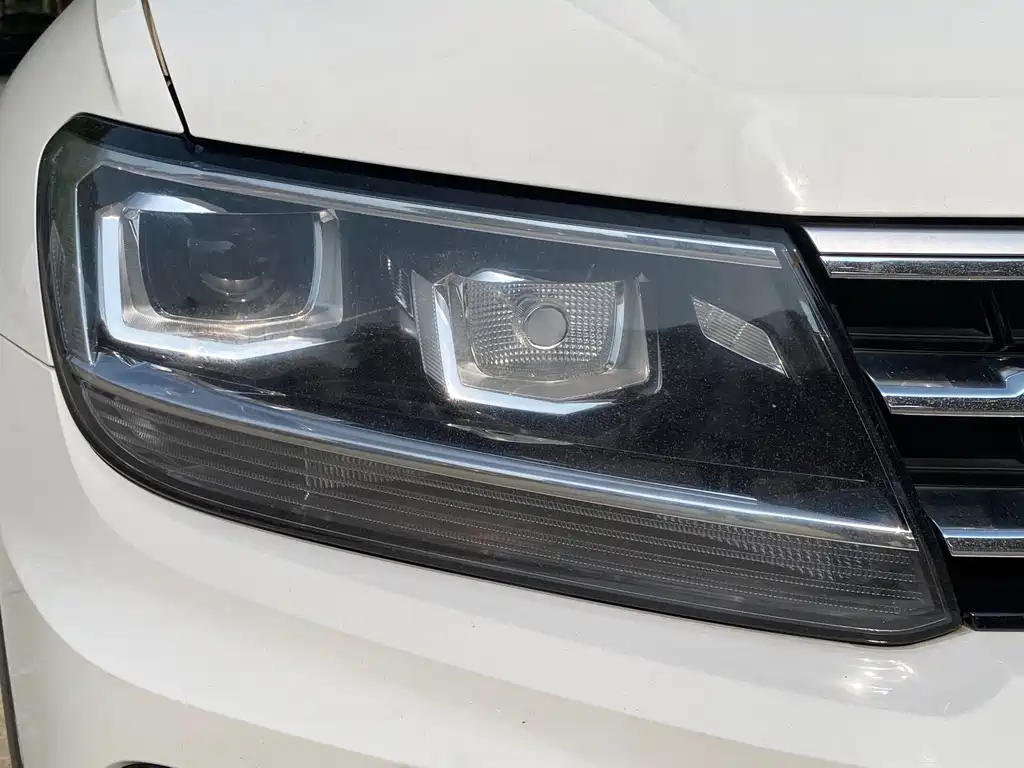 Volkswagen Tiguan L 2021