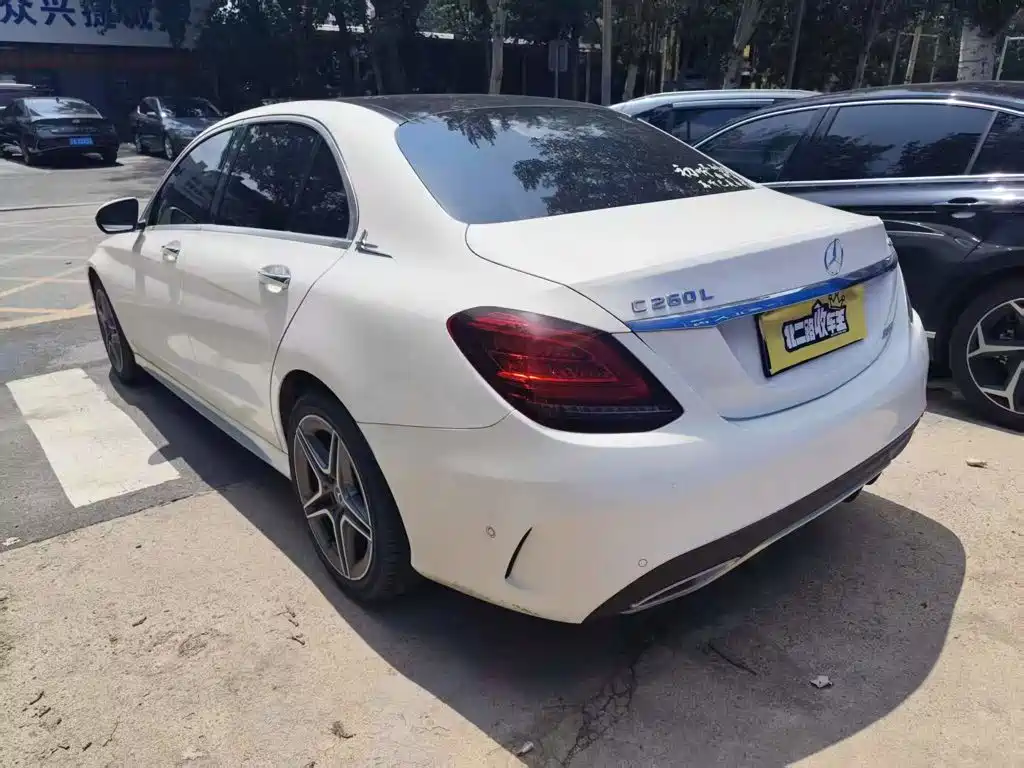 Mercedes-Benz C-Class 2021