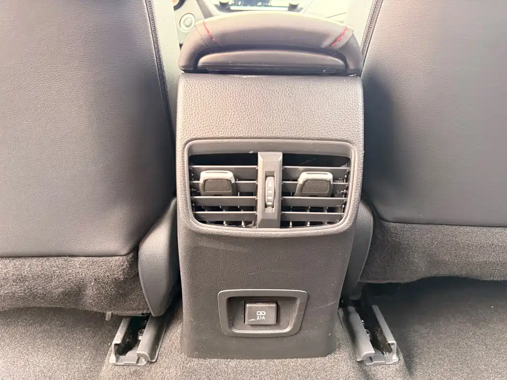 Toyota Levin 2022 — фото 16