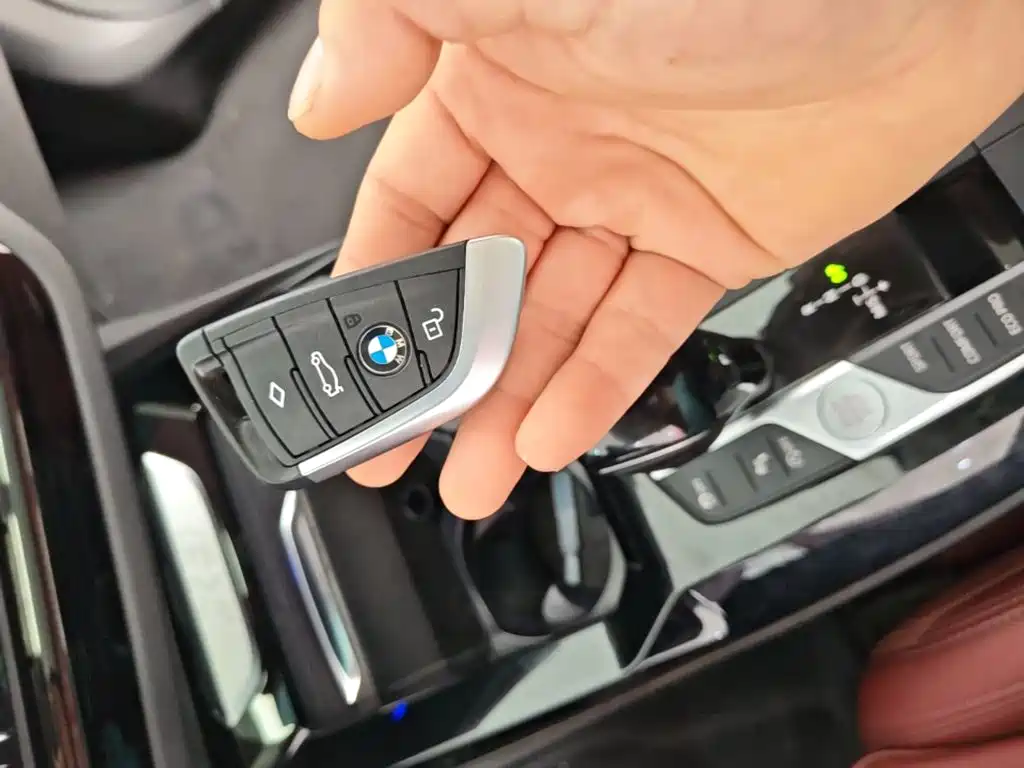 BMW X3 2022 — фото 9