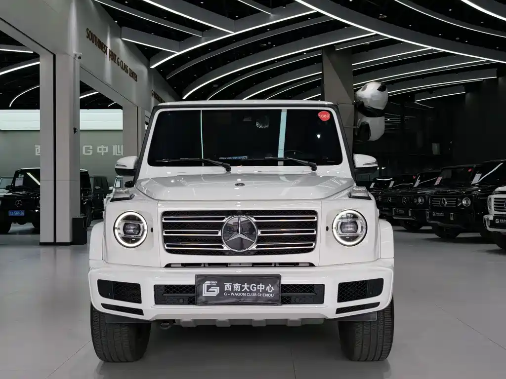 Mercedes-Benz G-Class 2023 — фото 2