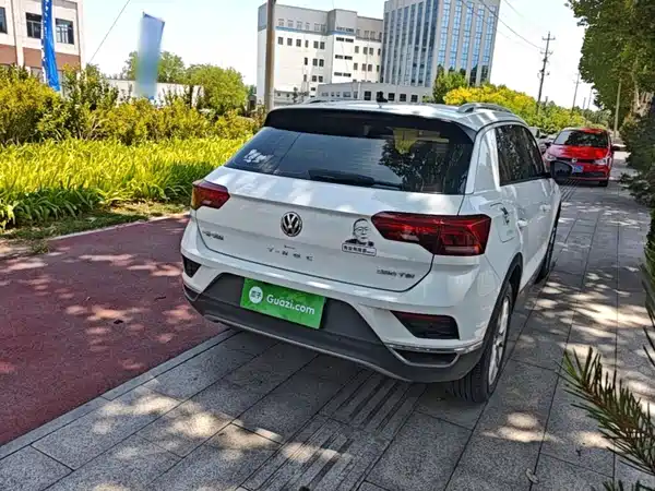 Volkswagen T-Roc 2021