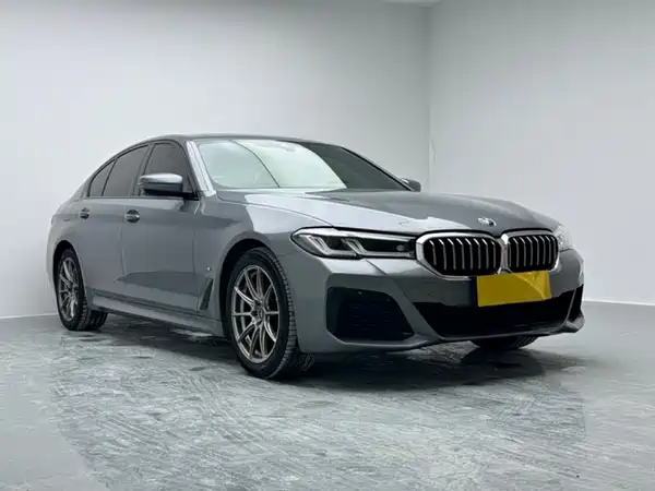 BMW 5 Series 2023