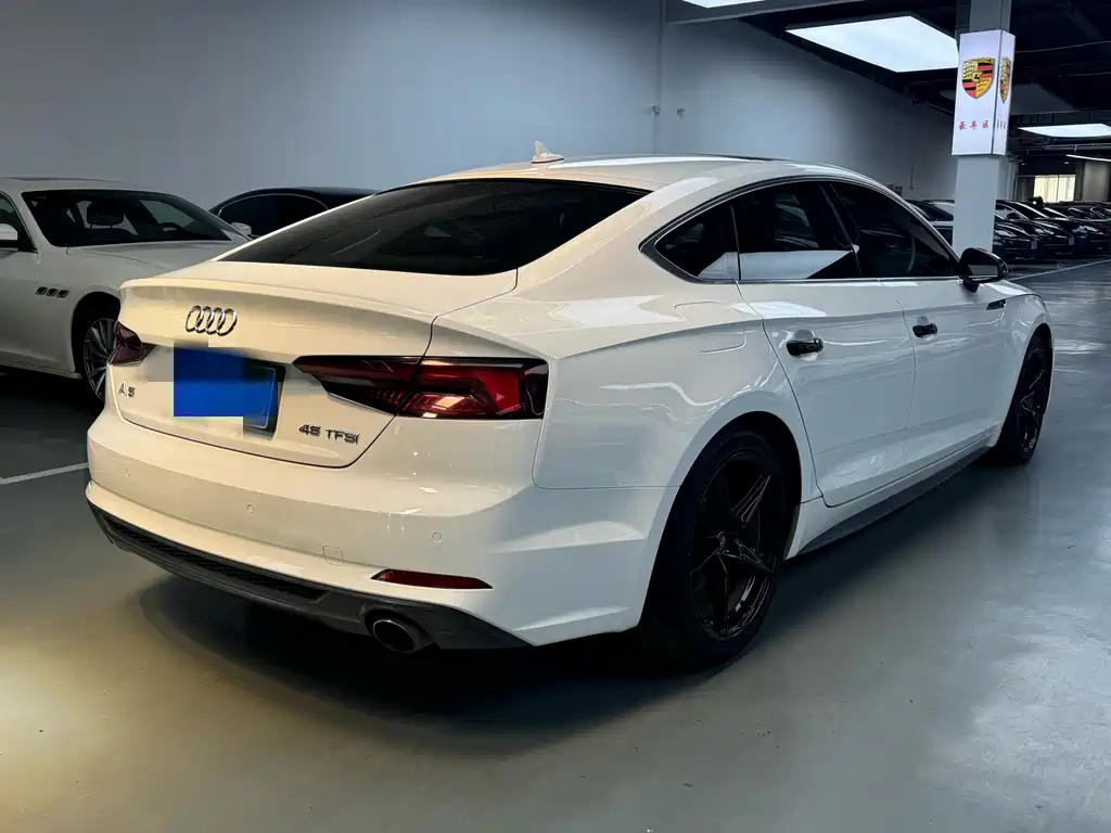 Audi A5 2017 — фото 16