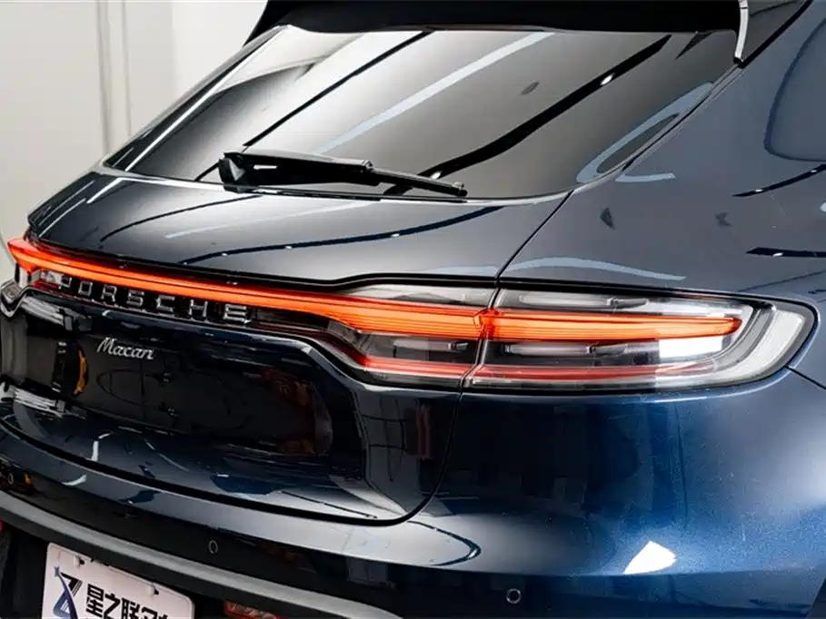 Porsche Macan 2023 — фото 10