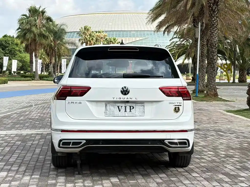 Volkswagen Tiguan L 2022 — фото 6