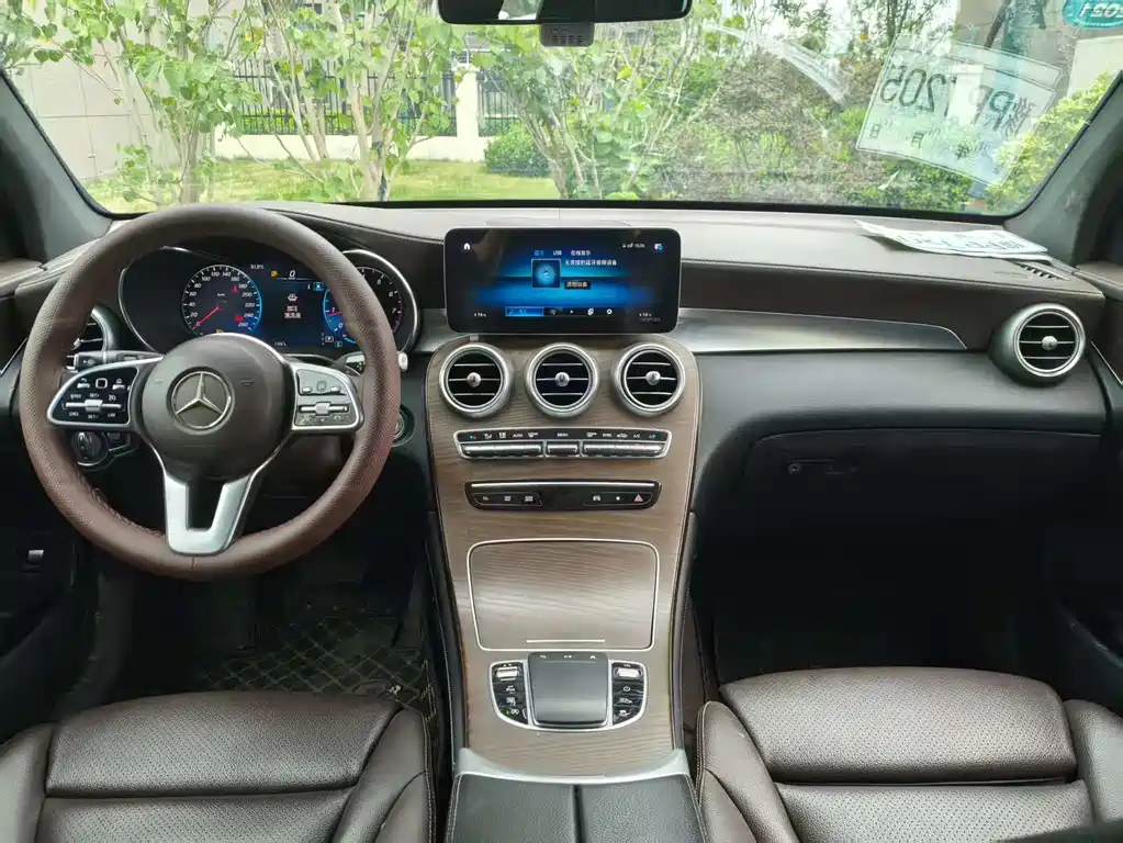 Mercedes-Benz GLC 2020