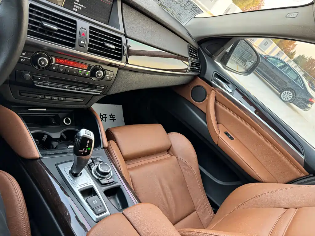 BMW X6 2013 — фото 16