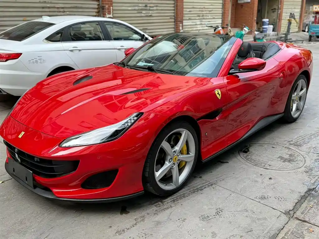 Ferrari Portofino 2019 — фото 1