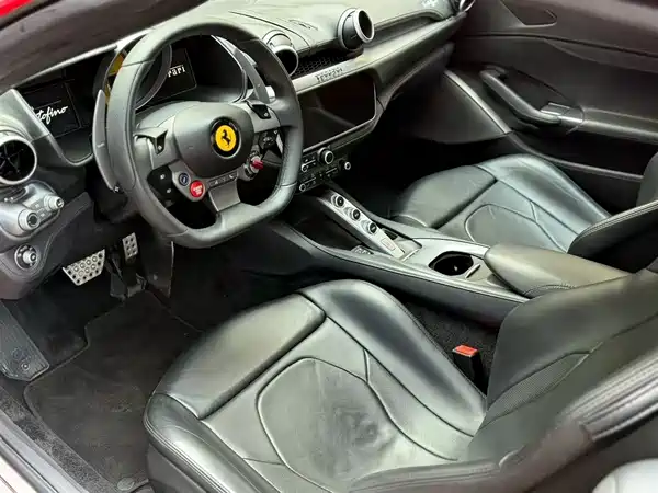 Ferrari Portofino 2019