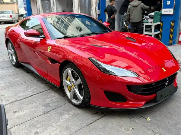 Ferrari Portofino 2019