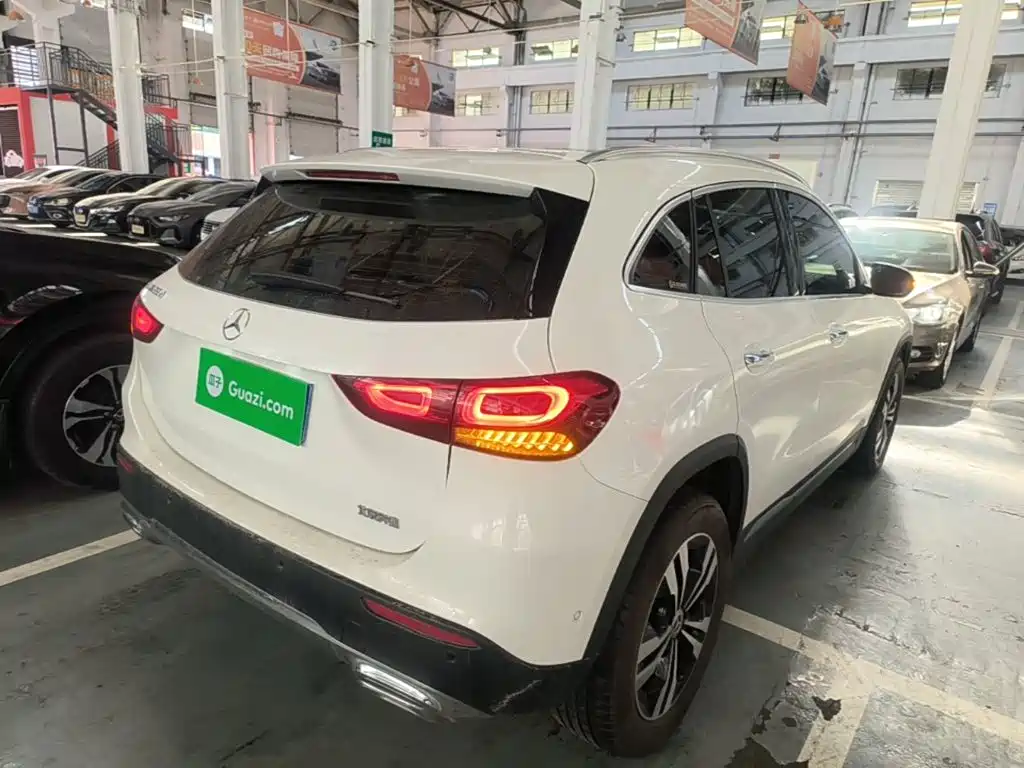 Mercedes-Benz GLA 2022 — фото 7