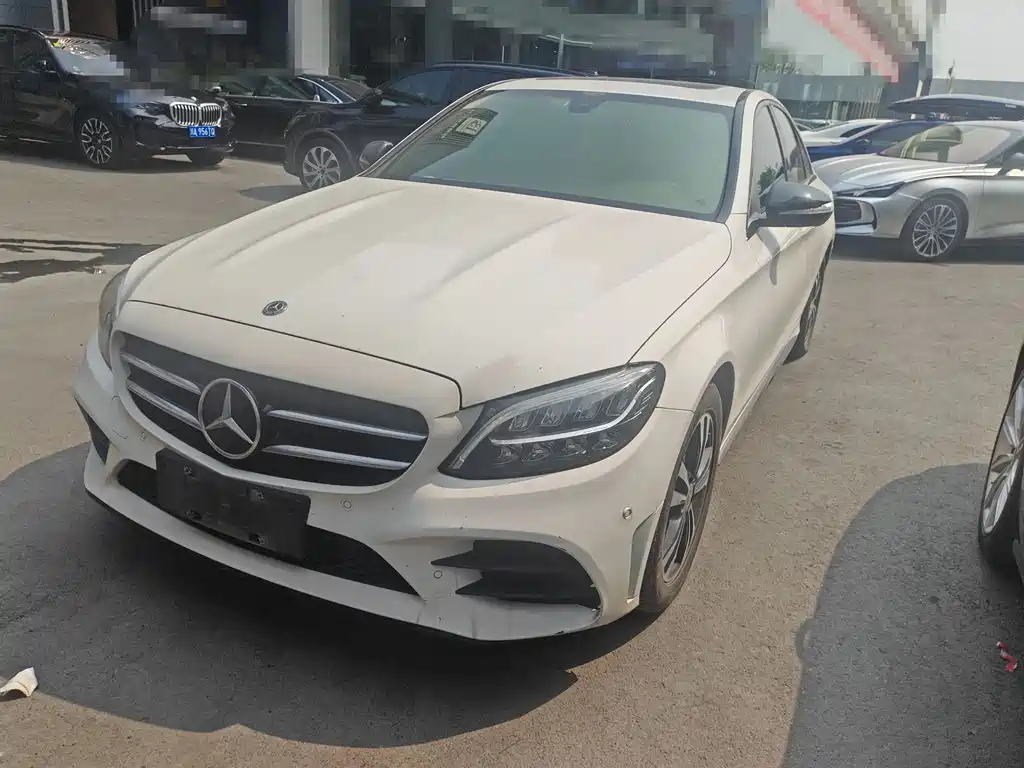 Mercedes-Benz C-Class 2019