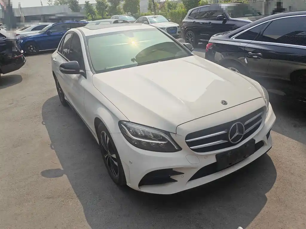 Mercedes-Benz C-Class 2019