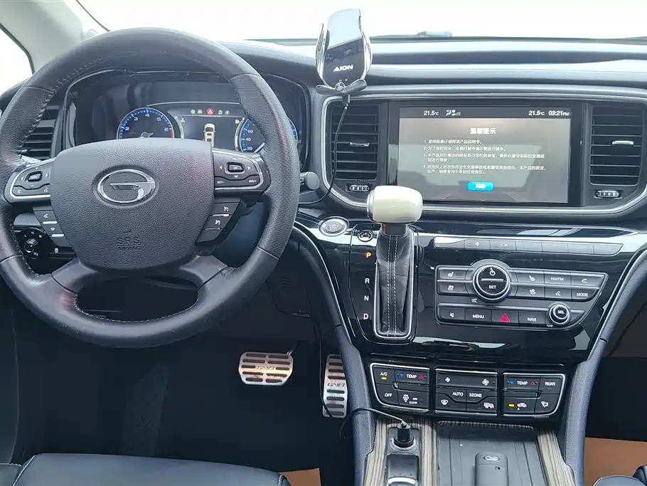 GAC Motor Trumpchi M8 2019 — фото 12