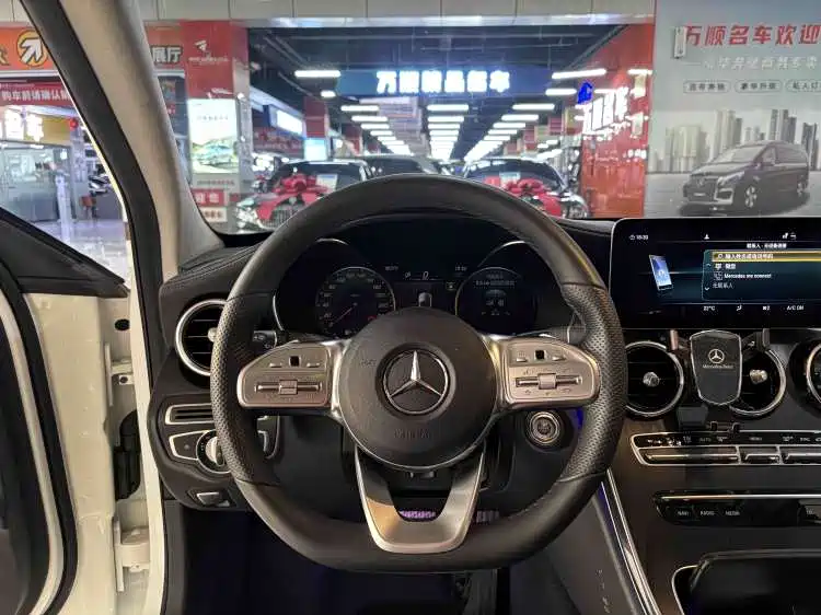Mercedes-Benz C-Class 2020 — фото 9